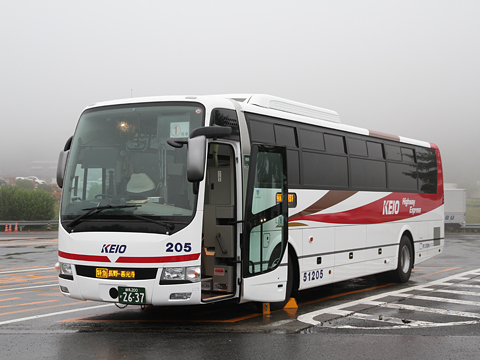 京王電鉄バス　長野線　PS仕様車　K51205　横川サービスエリアにて