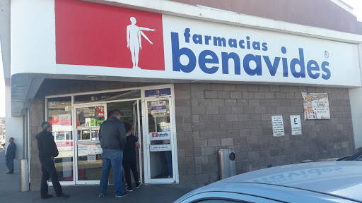 Farmacias Benavides, Av. de los Nogales 392, San Carlos Primera Etapa, 84090 Heroica Guaymas, Son., México, Farmacia | SON