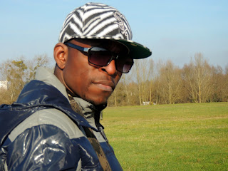 Jean Eku, Congolais vivant en France.
