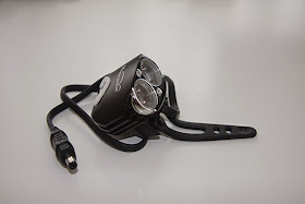 Foco Magicshine MJ-880 L2 2200 lumens, para rodar casi con luz de día Foco Magicshine MJ-880 L2 2200 lumens, para rodar casi con luz de día