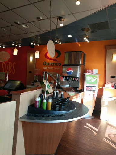 Sandwich Shop «Quiznos», reviews and photos, 667 S Eastwood Dr, Woodstock, IL 60098, USA