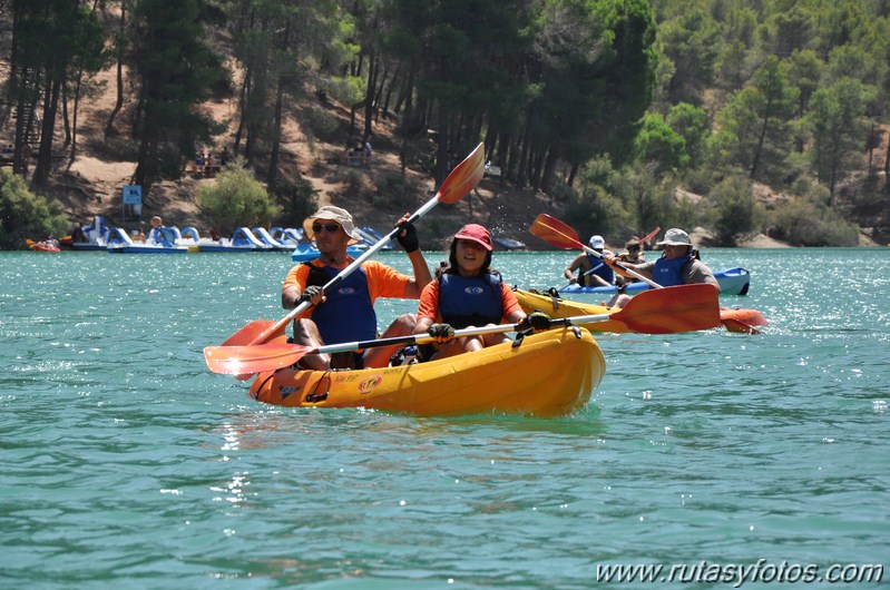 Kayak en el Embalse Conde del Guadalhorce