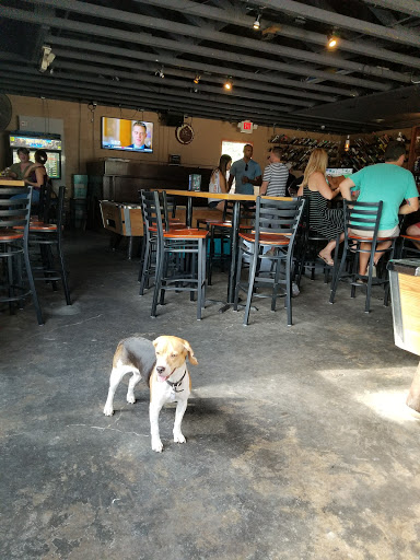 Bar «Underdogs Pub», reviews and photos, 4212 Washington Ave, Houston, TX 77007, USA