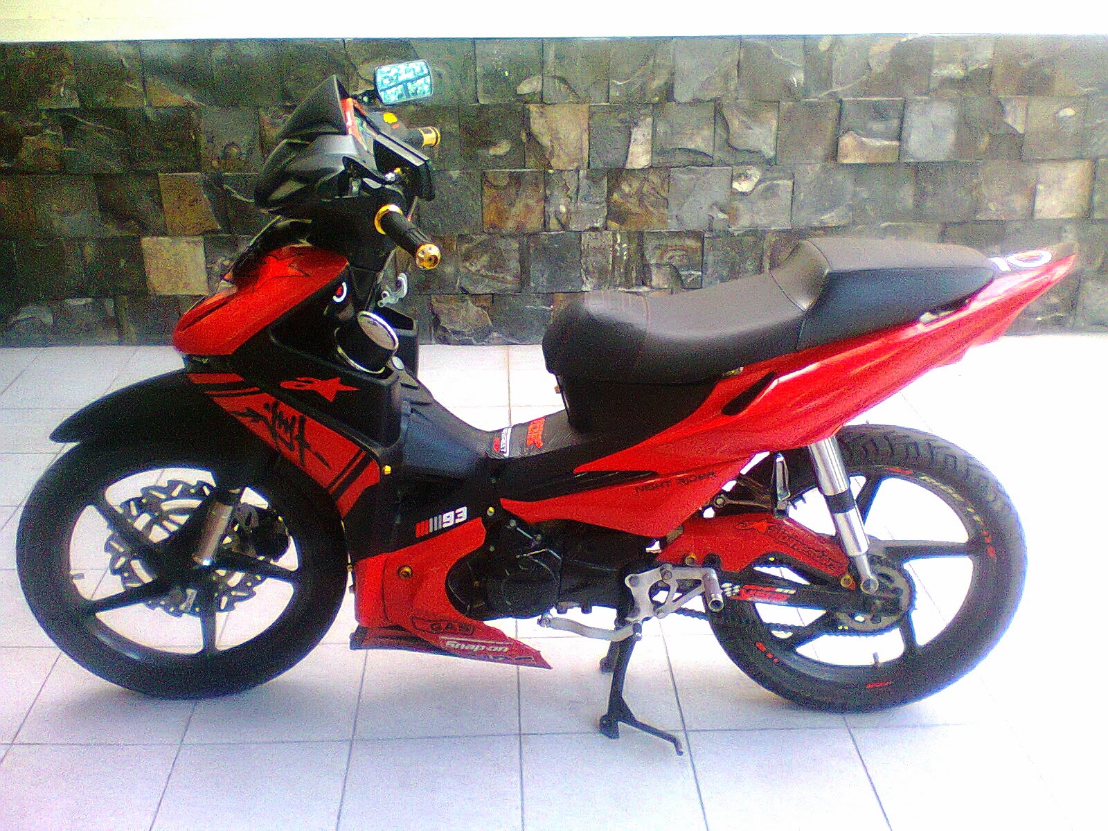 modifikasi warna satria f