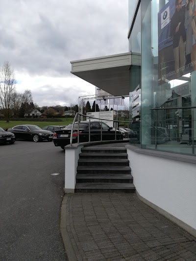 Photos of BMW Quoilin S.A.