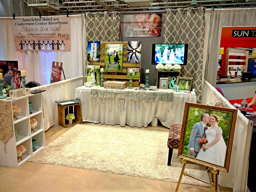 Event Planner «La Crosse Bridal EXPO», reviews and photos, 418 Main St, La Crosse, WI 54601, USA