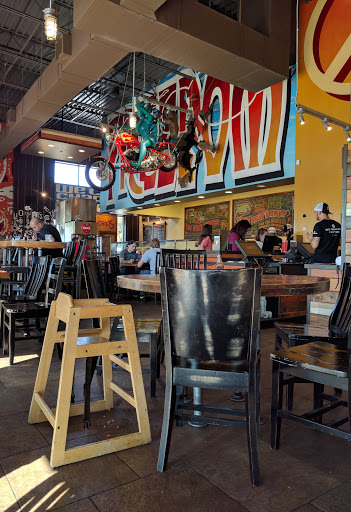 Mexican Restaurant «Freebirds World Burrito», reviews and photos, 1067 I-30 #101, Rockwall, TX 75087, USA