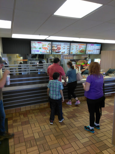 Fast Food Restaurant «Burger King», reviews and photos, 1773 W Grand Ave, Grover Beach, CA 93433, USA