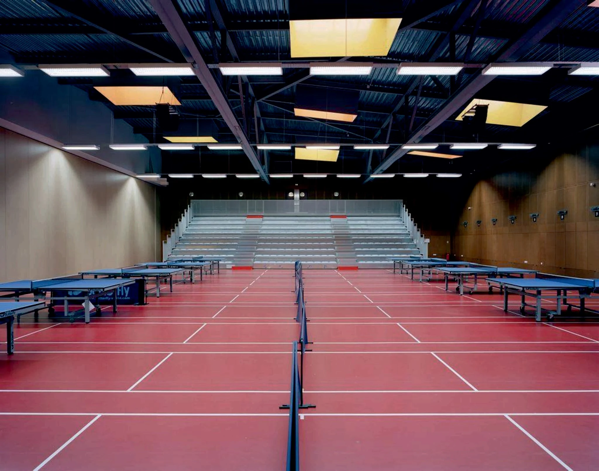 Теннисный бульвар. Лефортово теннисные корты. Фергана теннисный корт. Зал для настольного тенниса. Спортивный зал.