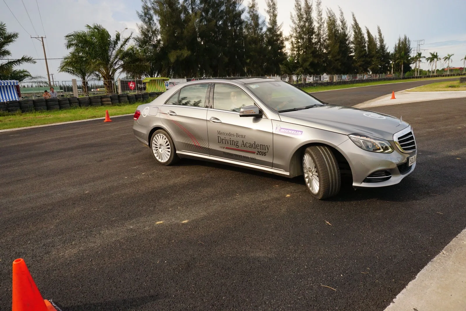 Mercedes-Benz Driving Academy 2016