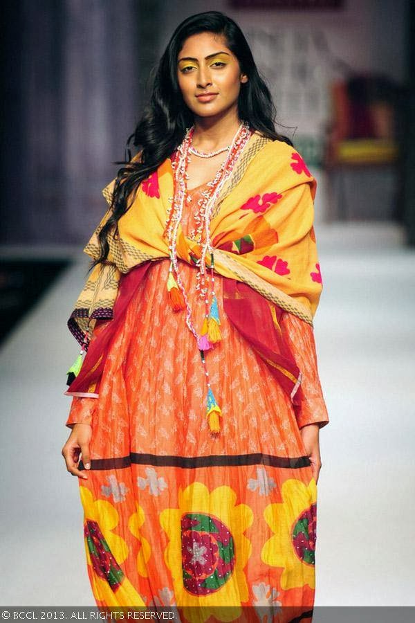 Binal Trivedi flaunts a creation by fashion designer Anupama Dayal on Day 1 of Wills Lifestyle India Fashion Week (WIFW) Spring/Summer 2014, held in Delhi.
