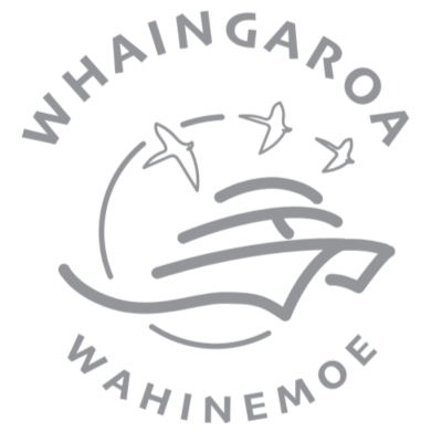 Raglan Boat Charters - Whaingaroa Wahinemoe logo