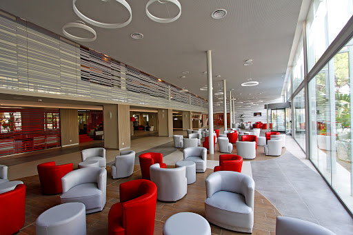 Tonga Tower Design Hotel & Suites