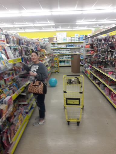 Discount Store «Dollar General», reviews and photos, 920 Tuolumne St, Vallejo, CA 94590, USA