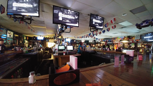 Bar «New Direction Bar & Grill», reviews and photos, 2630 Chamberlain Ln, Louisville, KY 40245, USA