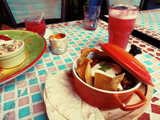 Tequila Cantina y Bar
