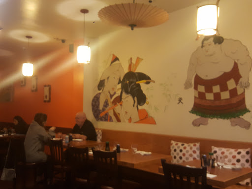 Japanese Restaurant «Momoya Japanese Restaurant Bloomfield», reviews and photos, 390 Broad St, Bloomfield, NJ 07003, USA