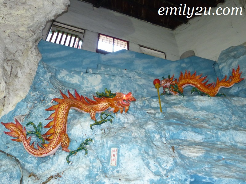 Nam Thean Tong cave temple