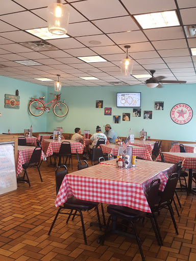 Hamburger Restaurant «Route 35 Eats», reviews and photos, 1905 Hwy 35 N Bypass, Rockport, TX 78382, USA