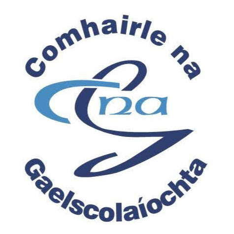 Comhairle Na Gaelscolaiochta logo
