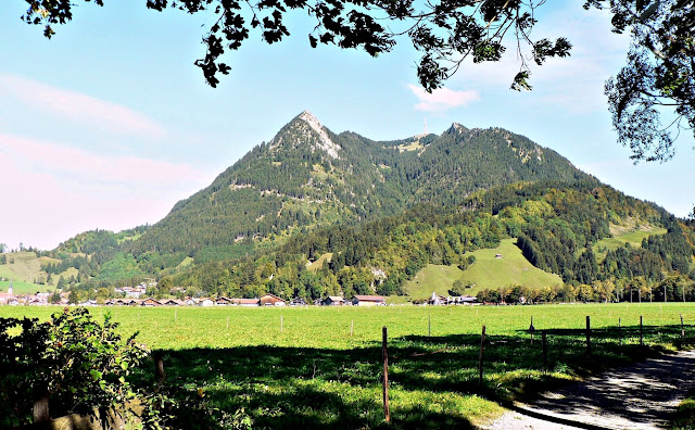 Starzlachweg Starzlachklamm grünten Burgbergerhörnle Sonthofen Allgäu primapage 