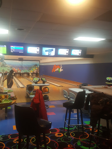 Bowling Alley «Classic Lanes», reviews and photos, 7501 S Howell Ave, Oak Creek, WI 53154, USA