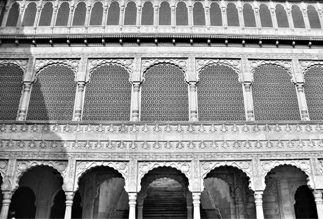 suryagarh jaisalmer black and white review
