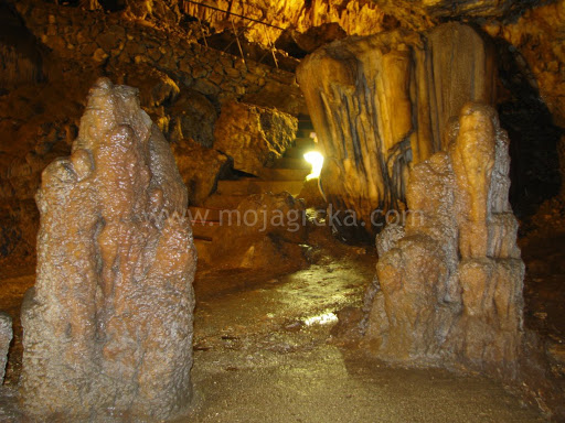 Drogarati cave