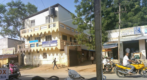 Attapur RTO Office, H.No. 2-4-21/182/1, Near Pillar No. 175 & 176, Rajendranagar Court Road, Attapur, Hyderabad, Telangana 500030, India, Road_Transport_Department, state TS