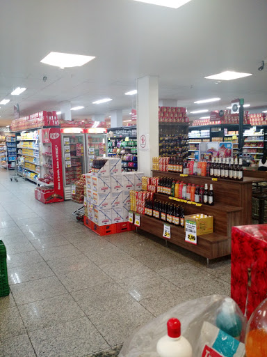 Santa Cruz Supermercados, R. Amazonas, 3638 - Patrimonio Velho, Votuporanga - SP, 15505-208, Brasil, Lojas_Mercearias_e_supermercados, estado São Paulo