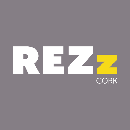 REZz Hotel logo