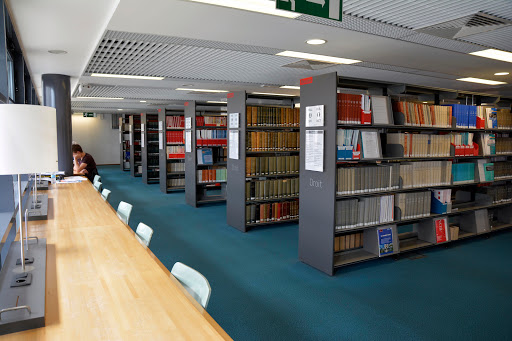 Bibliothèque Universitaire Saint-Serge