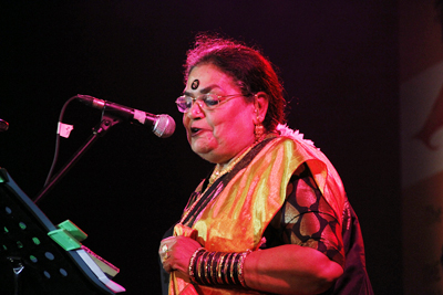 Singer Usha Uthup performs during 'Kala Ghoda' Festival, held in Mumbai on February 3, 2013. (Pic: Viral Bhayani)