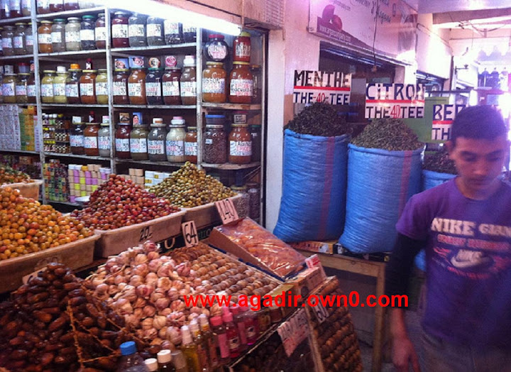 السوق البلدي وسط مدينة اكادير 5550564828_6cfe9a1bf0_z
