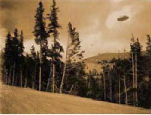 Ufo Dan Piring Terbang Bedanya Apa Sih