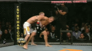 Faber-vs-wineland-takedown-ufc-128.gif