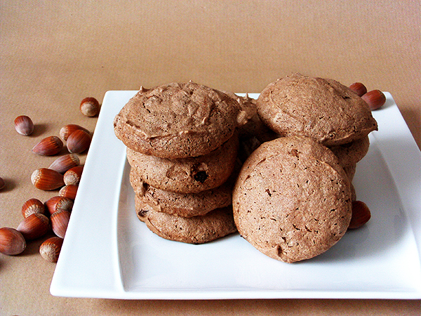Chocolate fudge cookies tinascookings.blogspot.com