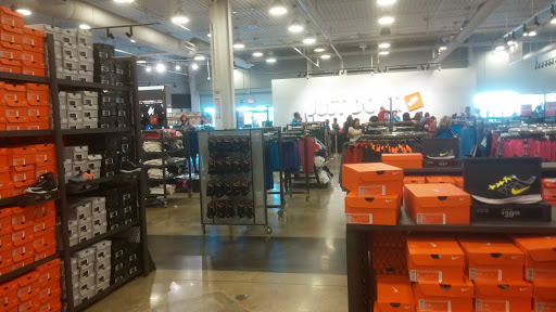 Sporting Goods Store «Nike Factory Store», reviews and photos, 11656 NE Executive Dr, Edinburgh, IN 46124, USA