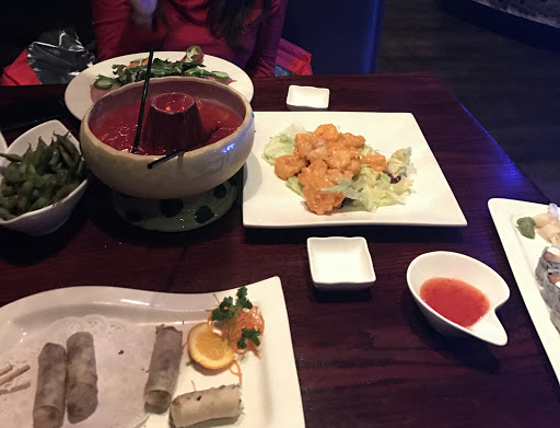 Asian Restaurant «Sakura Garden Japanese Steakhouse», reviews and photos, 800 Evergreen Way, South Windsor, CT 06074, USA