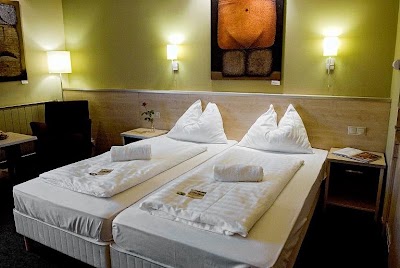 Photos of Hotel Vineyard Inn - Vineyard