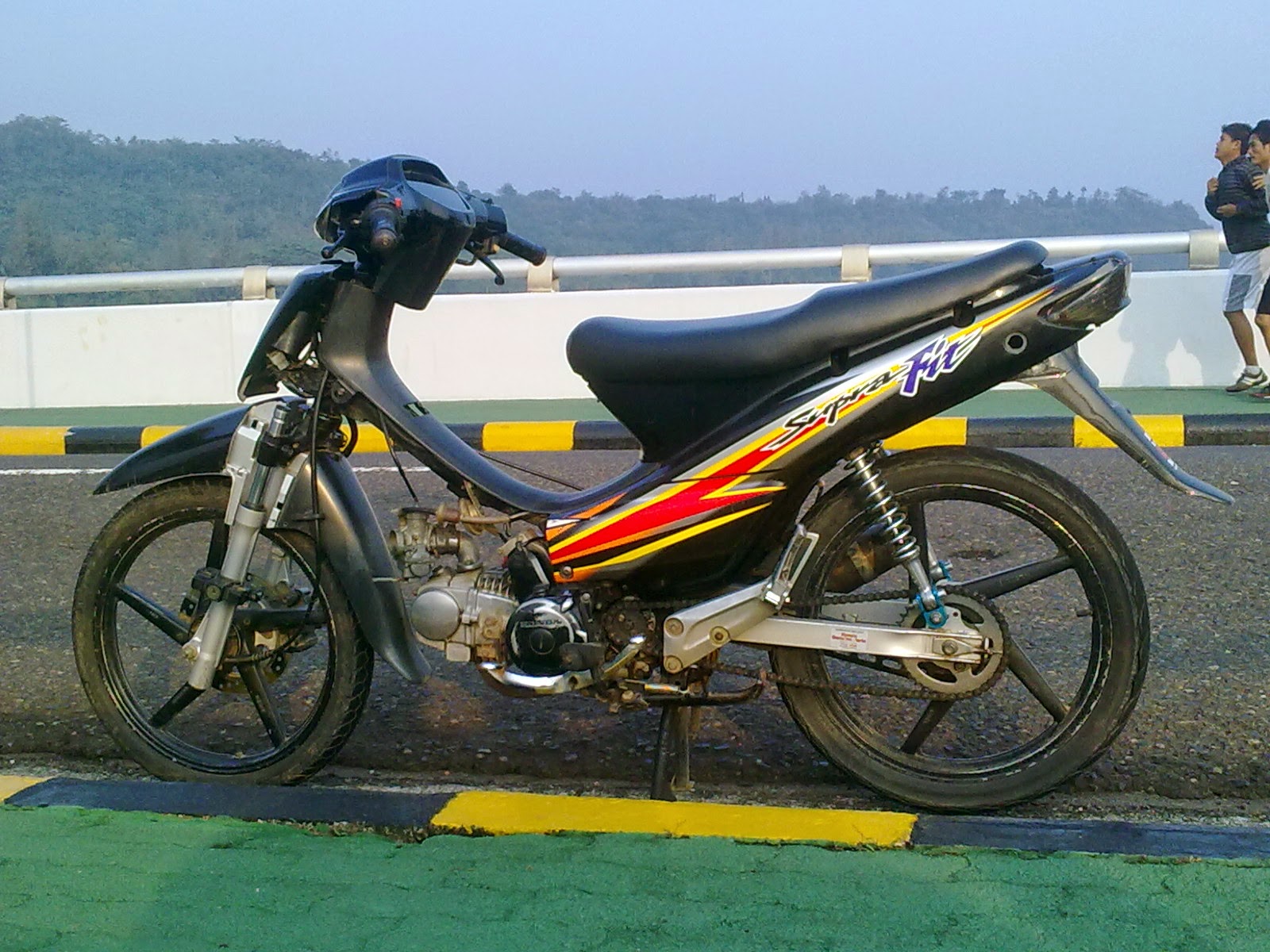 modifikasi supra fit 2004