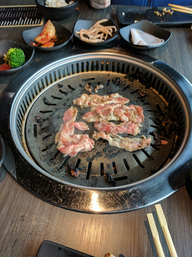 Korean Barbecue Restaurant «167°F Korean BBQ», reviews and photos, 1660 S College St, Auburn, AL 36832, USA