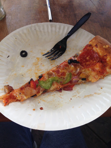 Pizza Restaurant «Slice of Old Sacramento», reviews and photos, 1019 2nd St, Sacramento, CA 95814, USA