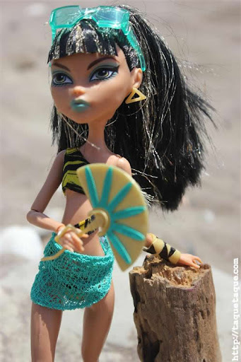 mis Monster High Gloom Beach en la playa (Estepona - Málaga)