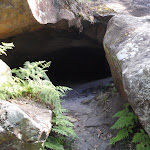 Entrance to cave (233508)