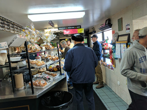 Deli «K J Hero & Breakfast», reviews and photos, 95 W Oak St, Amityville, NY 11701, USA
