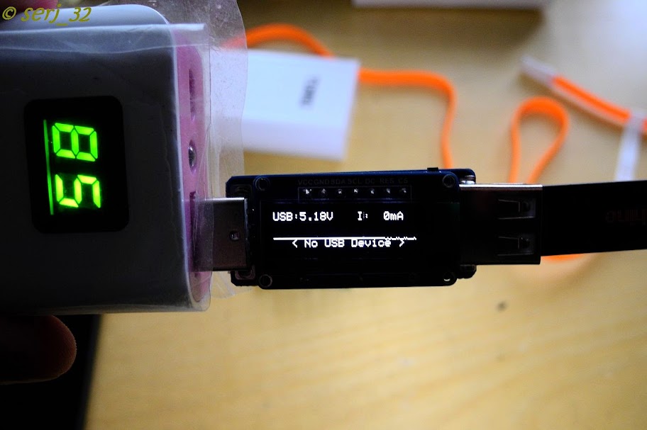 DealExtreme: USB мультиметр с OLED дисплеем