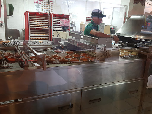 Bakery «Krispy Kreme Doughnuts», reviews and photos, 3095 Ross Clark Cir 84W, Dothan, AL 36301, USA