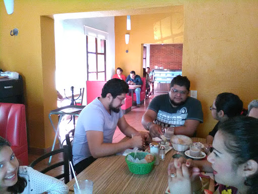 La Inter, Galeana 9A, Moderna, 70110 Ixtepec, Oax., México, Restaurante de comida para llevar | OAX