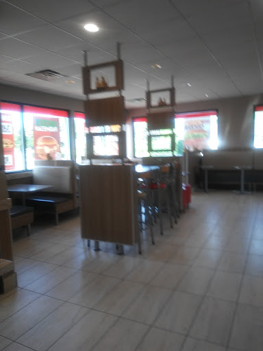 Fast Food Restaurant «Burger King», reviews and photos, 10939 Wayne Rd, Romulus, MI 48174, USA